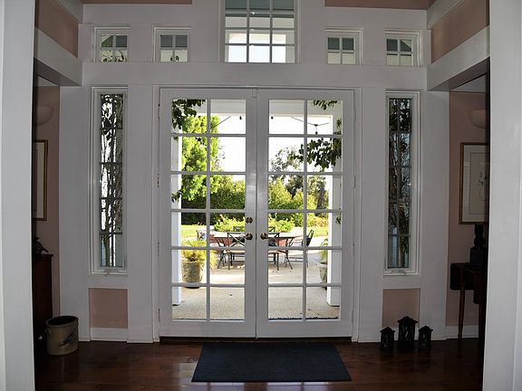 5th image of 84 La Patera Dr