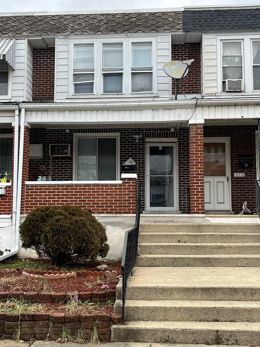 Building Photo - 509 S Bradford St