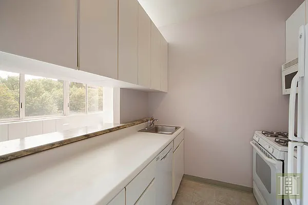 Sold by Halstead Real Estate | media 15