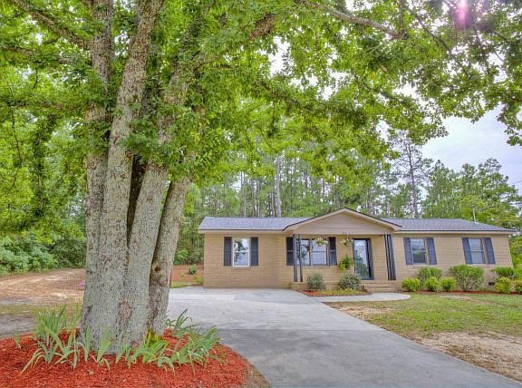 2nd image of 163 Sherwood Forest Dr