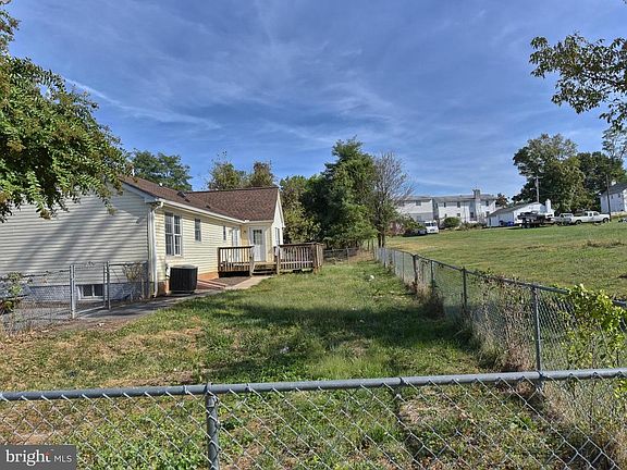 4th image of 5801 Tobery Rd