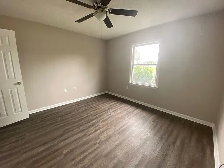 1807 Chandler Rd #20 — Photo 3