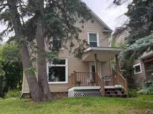 2325 E 2nd St, Duluth, MN 55812