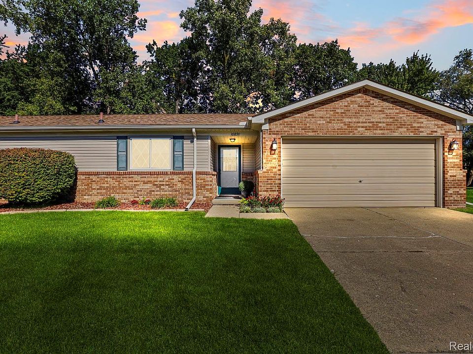 16891 N Gardenia Dr, photo 3