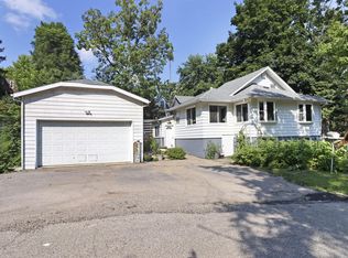 34210 Grand Blvd, Burlington, WI 53105