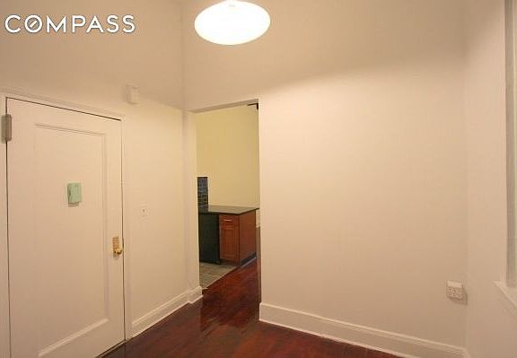 5th image of 47 Jane St APT 12