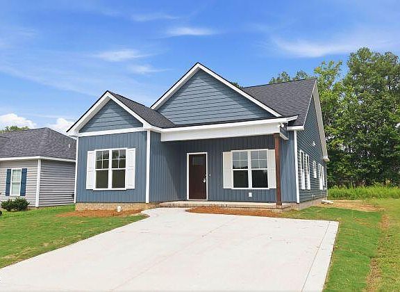 3rd image of 3209 Dolostone Court SW