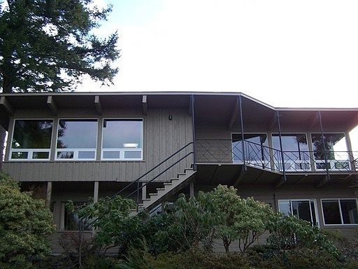 1st image of 310 Highland Dr