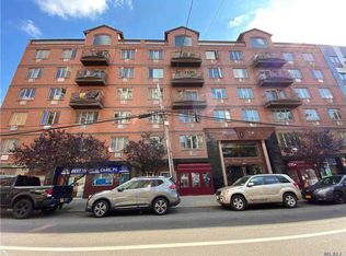 140-26 Cherry Ave #5C, Flushing, NY 11355