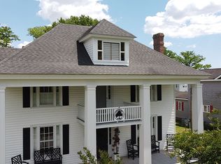 208 N Front St, Hertford, NC 27944