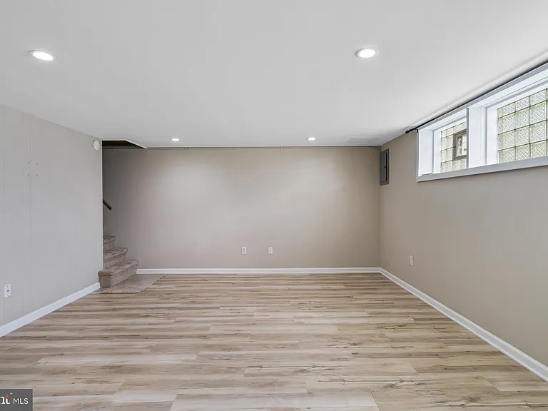 615 Sherrie Rd — Photo 18