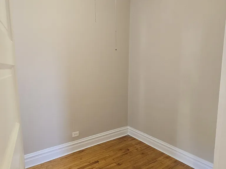 928 S Claremont Ave #2F — Photo 9