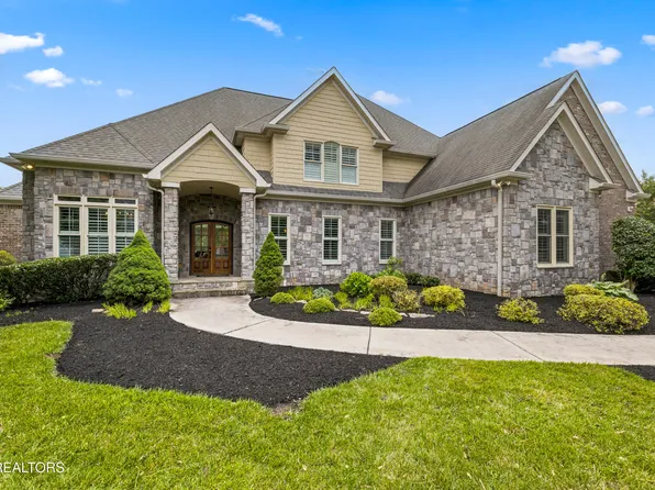 615 Gwinhurst Rd, Knoxville, TN 37934