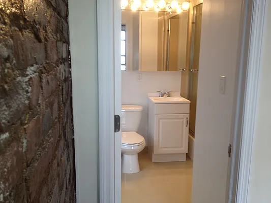 Rented by Sky Management | media 49