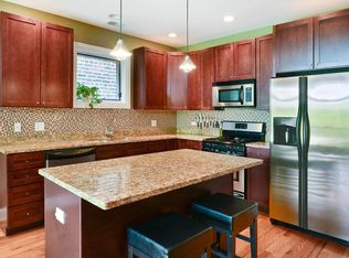 1646 W Warren Blvd #1, Chicago, IL 60612