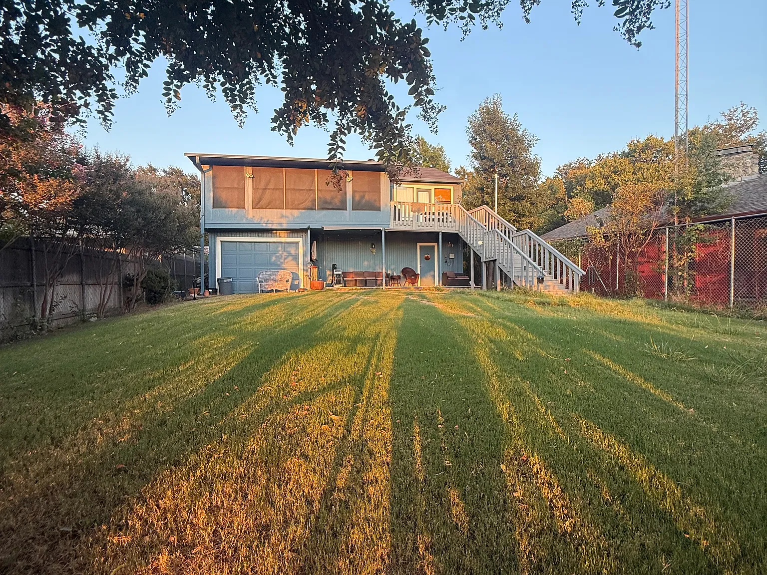 2 bed, 1002 sqft, $2,250 — Photo 3