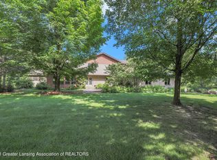 2274 College Rd, Holt, MI 48842