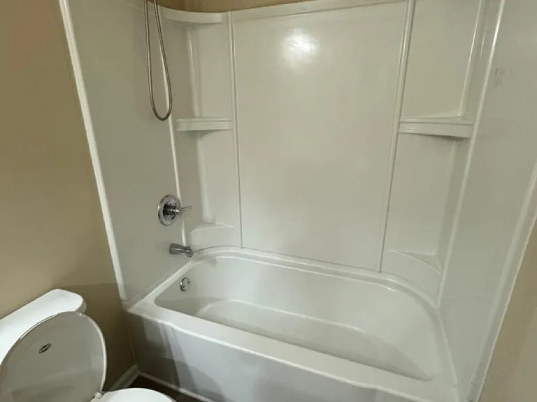 1620 Shire Village Dr — Photo 33