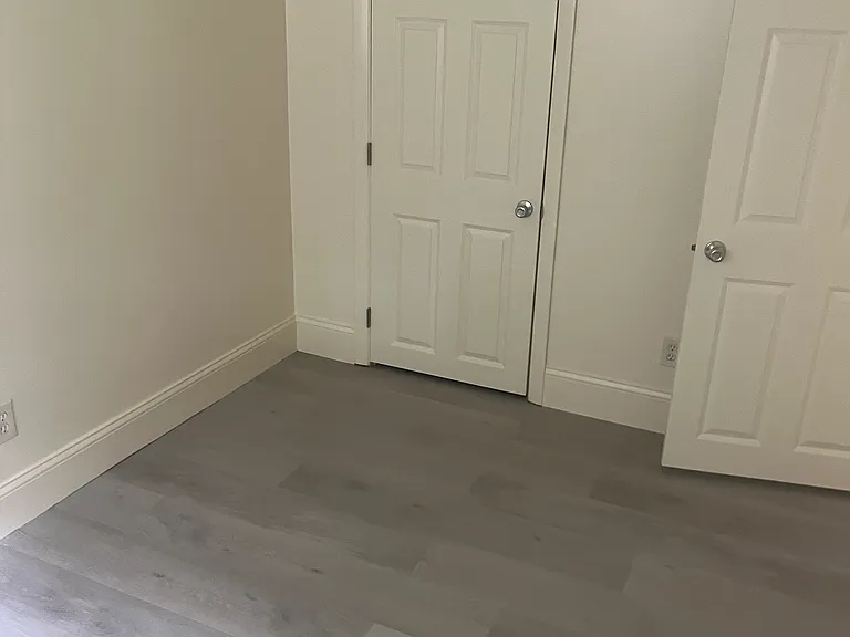 21 Sherwood Dr #1 — Photo 4