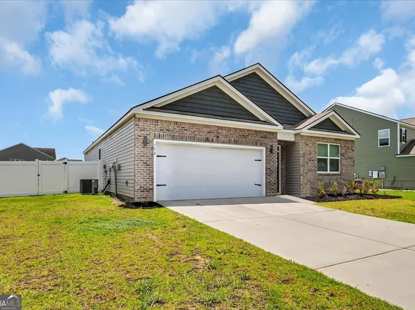 158 Troupe Dr, Savannah, GA 31407