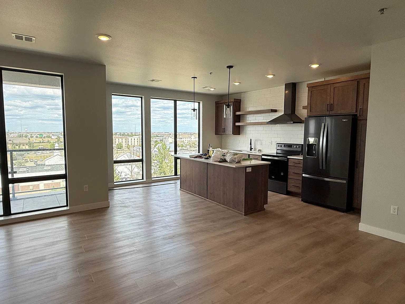 1 bed, 1.5 bath, $1,875 — Photo 1