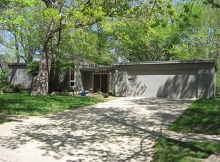 3448 SW Birchwood Dr, Topeka, KS 66614