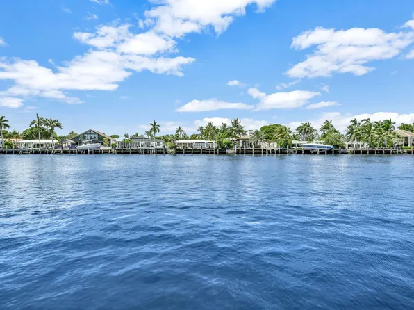 513 S South Riverside Dr, Pompano Beach, FL 33062