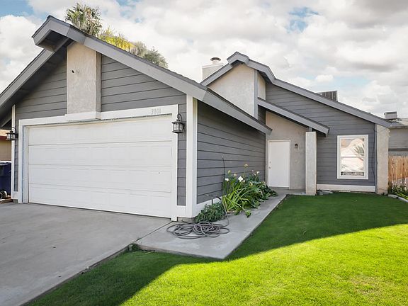 3rd image of 3801 Cypress Glen Blvd