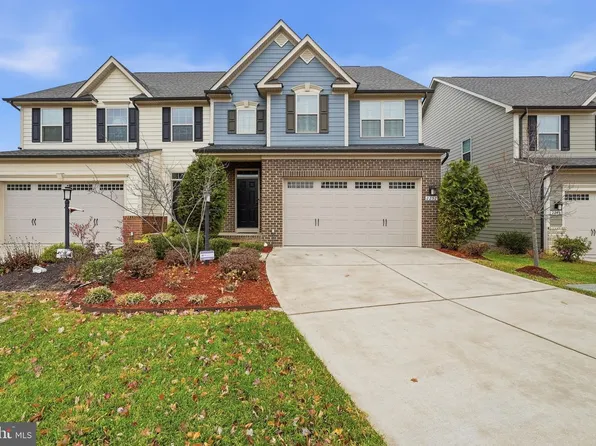 2252 Red Pine Loop, Dumfries, VA 22026