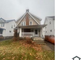 3396 Kildare Rd, Cleveland Heights, OH 44118