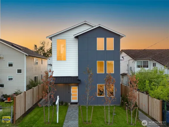 9323 Marcus Avenue S, Seattle, WA 98118