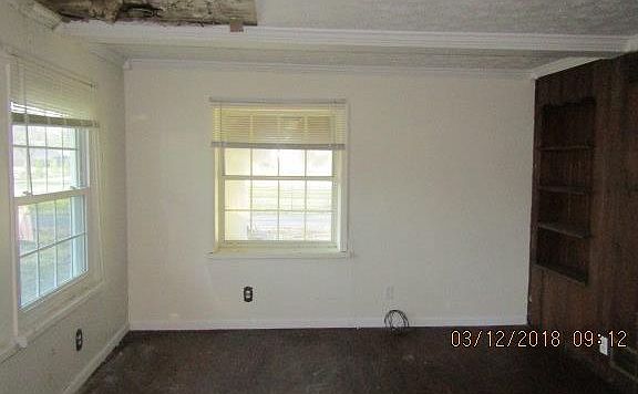 2nd image of 4209 N Hyland Ave