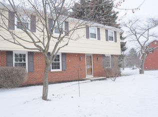 10 Whippletree Rd, Fairport, NY 14450