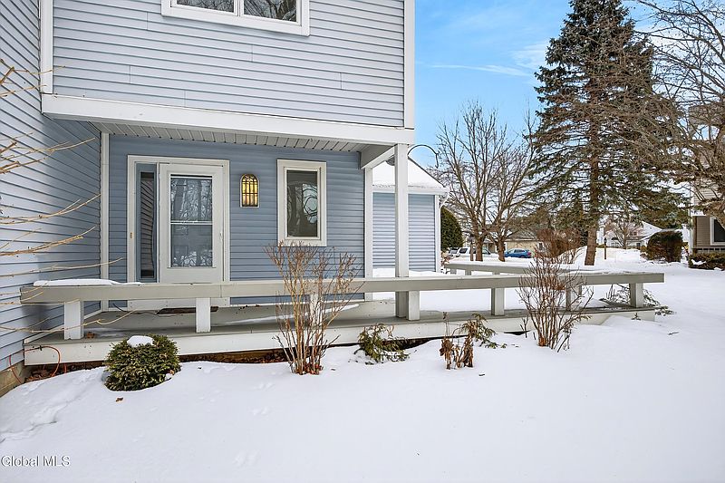 2nd image of 73 Pepper Lane