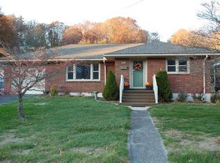 1318 Augusta St, Bluefield, WV 24701