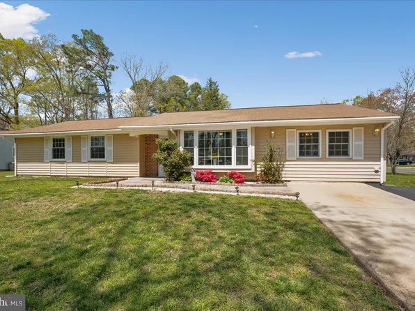 4200 Sandwich Cir, Waldorf, MD 20601
