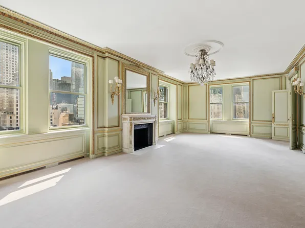 781 5th Avenue 17TH FLOOR image 2 of 16