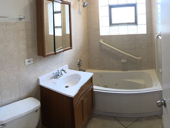 5th image of 7513 W Fullerton Ave APT 1S