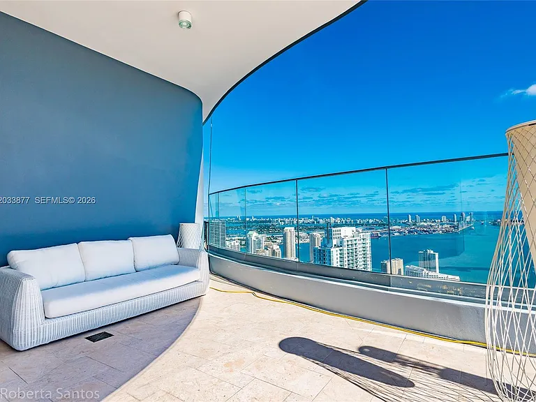 1000 Brickell Plz #4509 — Photo 6