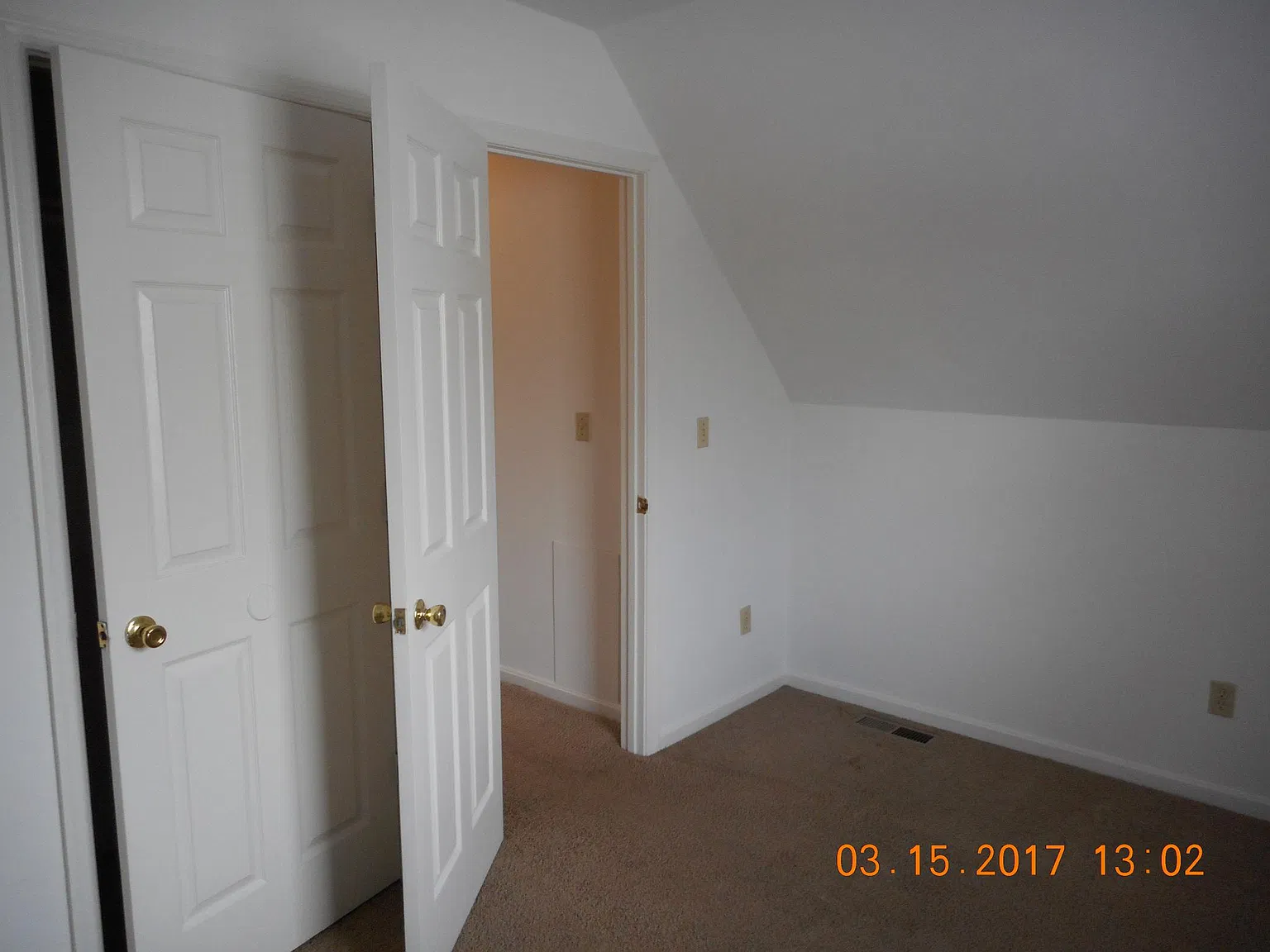3 bed, 1128 sqft, $1,798 — Photo 4