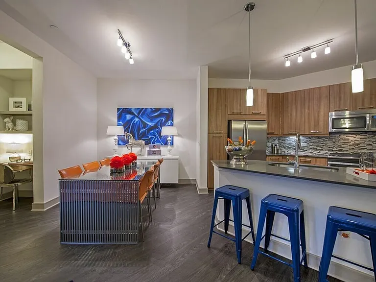 2x2 Dining and Kitchen