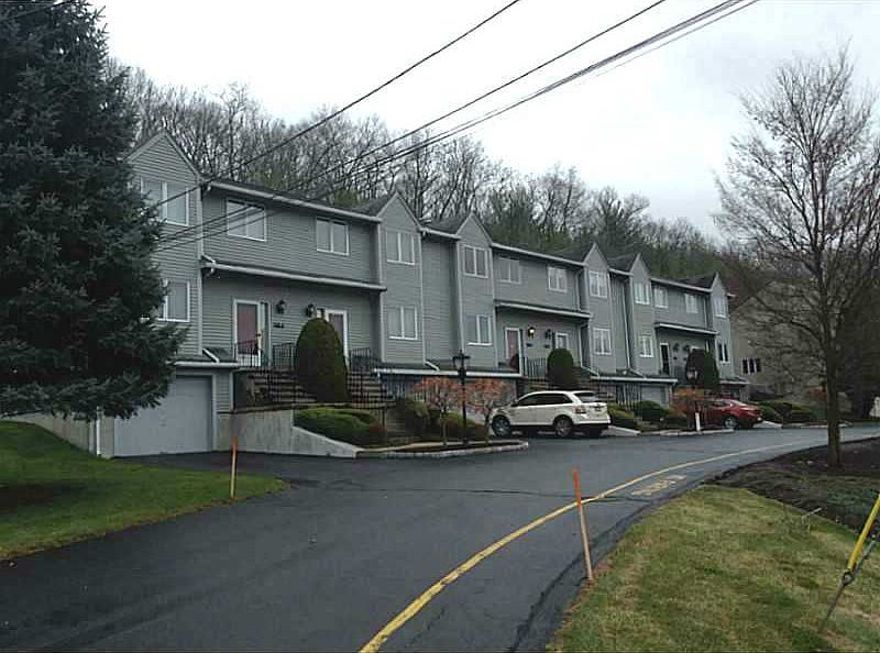 1st image of 33 Waterview Dr Unit C