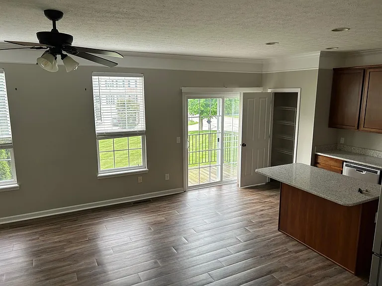 Kitchen/Family