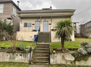 166 16th Ave #B, Seattle, WA 98122