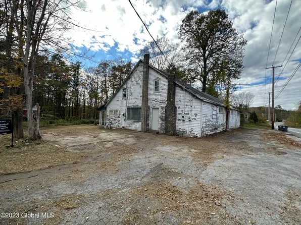 714 NY-29, Milton, NY 12863