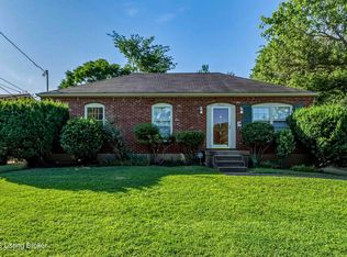 3032 Cabinwood Dr, Louisville, KY 40220