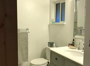 8019 Davis Ln, Penngrove, CA 94951