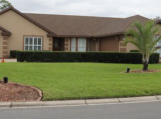 2285 Fallen Tree Dr E, Jacksonville, FL 32246