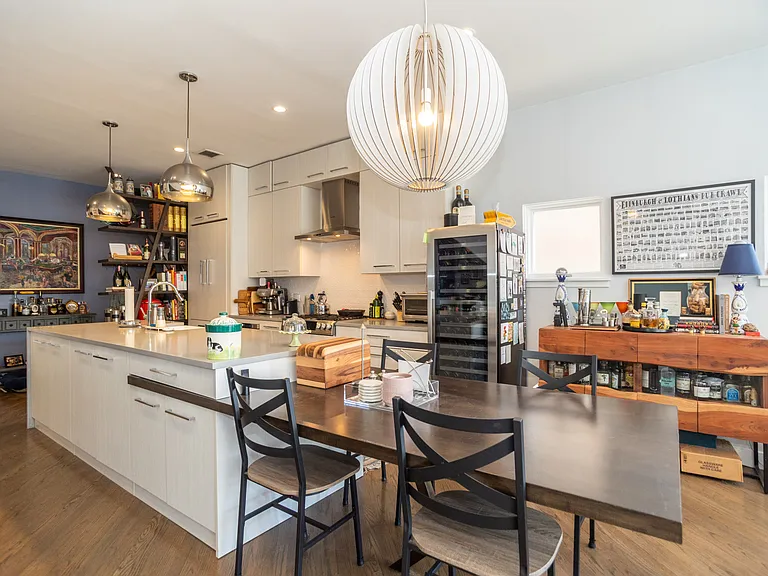 824 W Armitage Ave #2B — Photo 6
