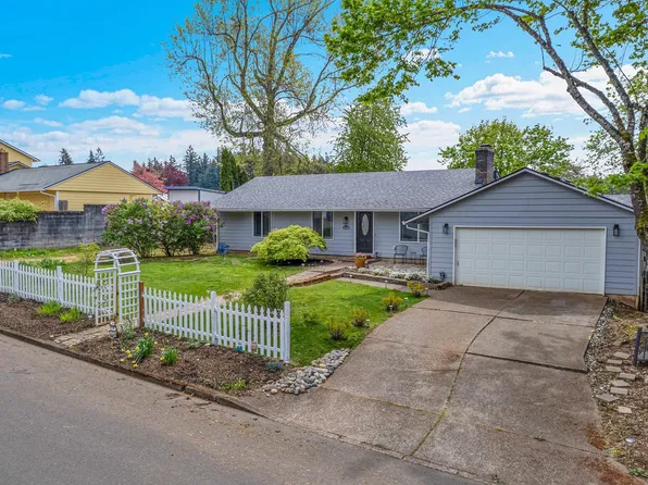 14400 S Ironwood Rd, Oregon City, OR 97045